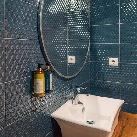 Aquenio Do Ourico 酒店 *