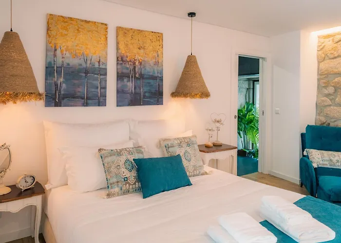 Aquenio Do Ourico 酒店 *