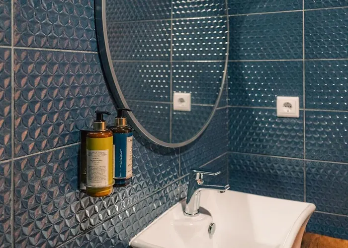 Aquenio Do Ourico 酒店 *